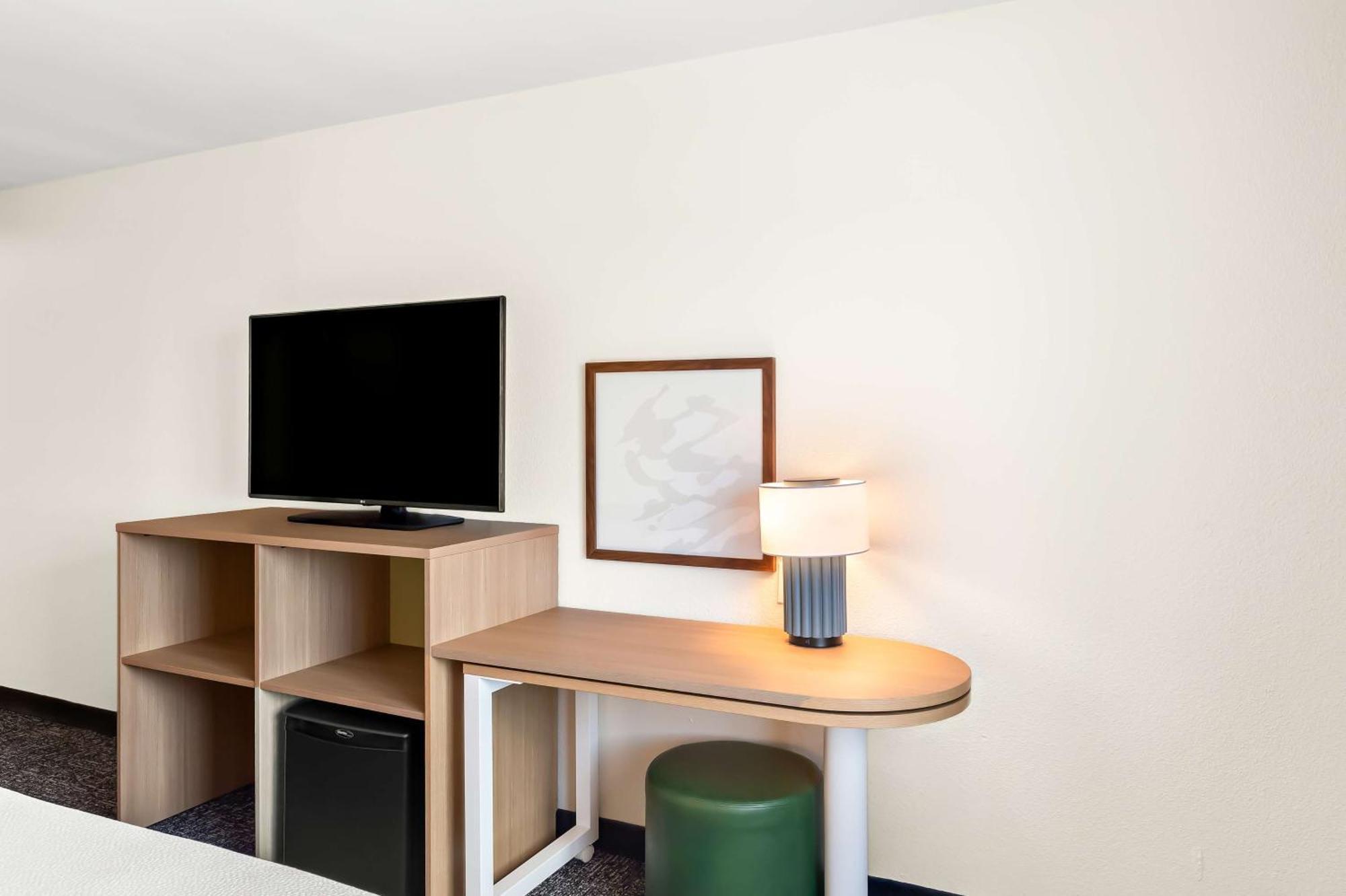 Spark By Hilton Springfield Southwest Экстерьер фото