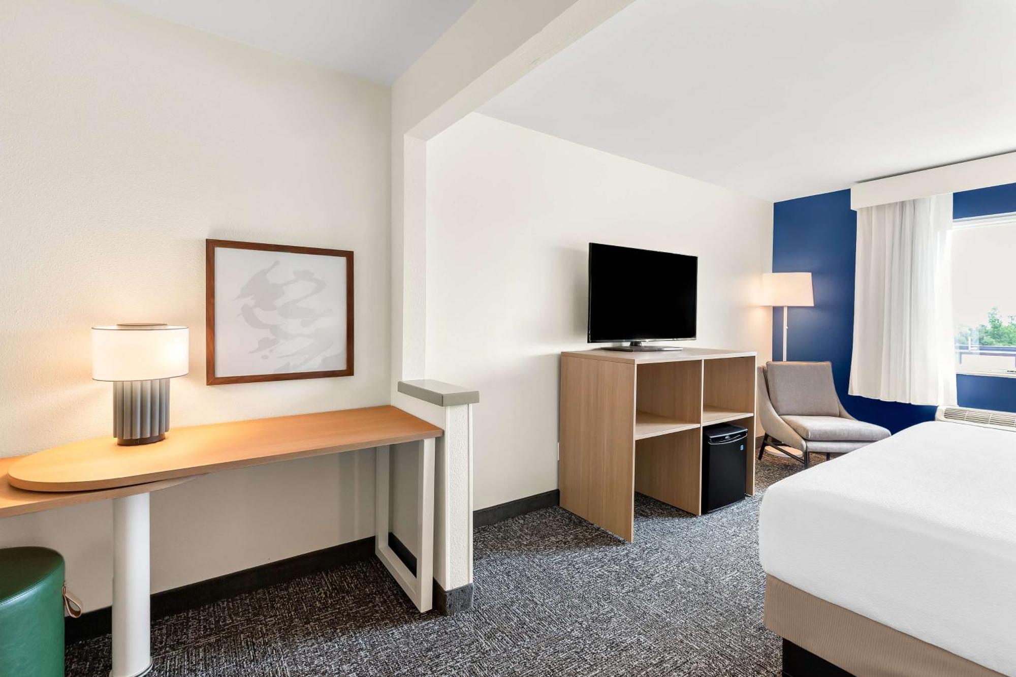 Spark By Hilton Springfield Southwest Экстерьер фото